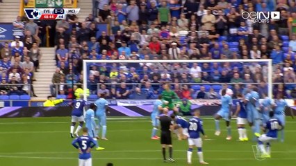 الدوري الإنكليزي: إيفرتون 0 - 2 مانشستر سيتي