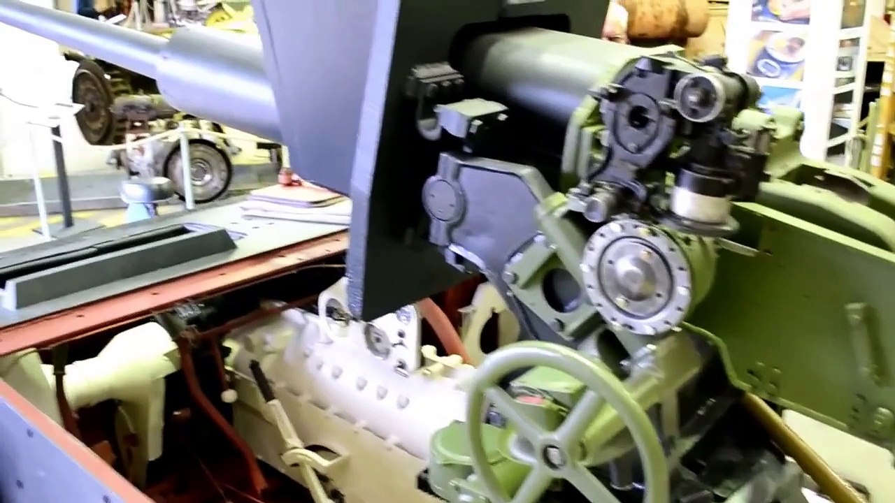 StuG III Ausf F/8 "Sturmgeschütz" Walkaround Bastogne Barracks Battle of the Bulge 2013