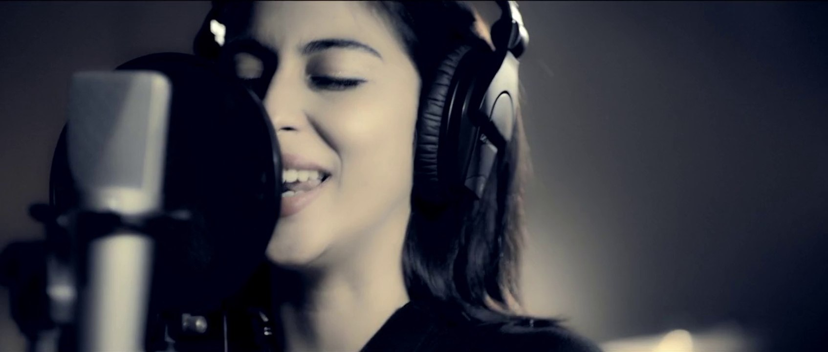 EVA by Meesha Shafi- Moor