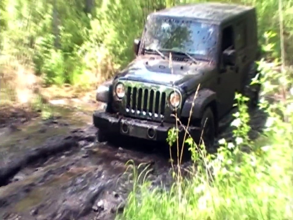 Jeeps Offroad in Canada