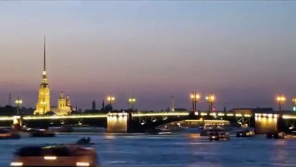Du lịch Nga - Xem mở cầu trên sông Neva tại lễ hội đêm trắng