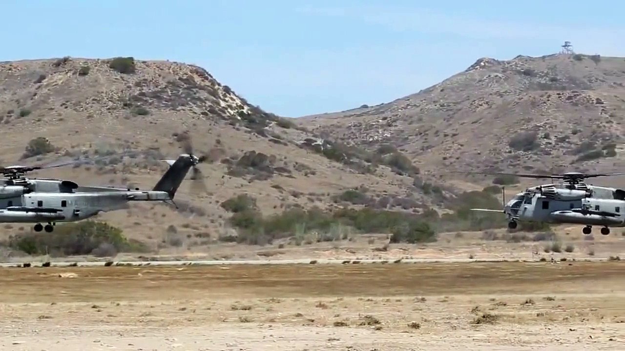 Battalion Air Assault • USMC Mass Troop Movement