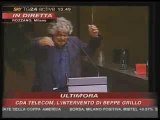Beppe Grillo parla all'assemblea Telecom
