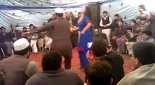 Molvi ka dance check kro