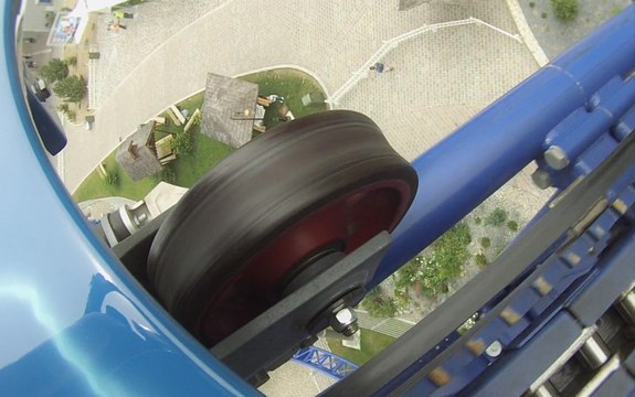 Vidéo onride roue pour Alpina Blitz à Nigloland