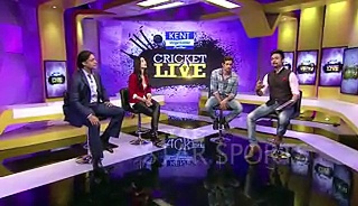 Amazing Videos: Katrina Kaif Flirting With Shoaib Akhter In Indian TV Show