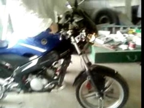 Pot maison sur TZR 50 full origine