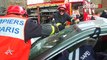 Des pompiers désincarcèrent 7 personnes d'une voiture après un violent accident