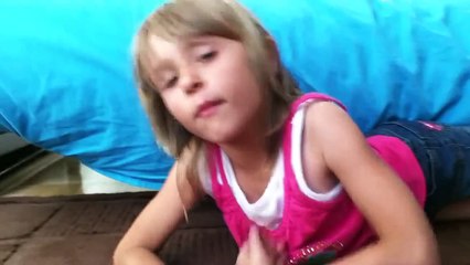 Little girl : SHUT UP PEOPlE !!!