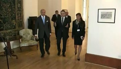 Laurent Fabius victime d'un bref malaise à Prague