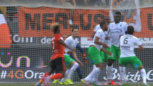 Le retourné (presque) acrobatique de Jérémy Clément...