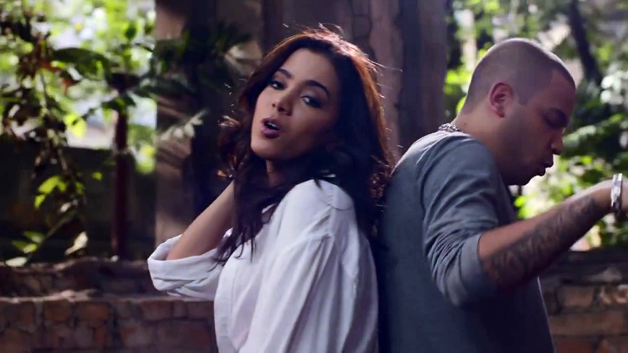 Anitta - Cobertor (Part. Projota) - Clipe Oficial