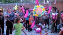 Piñatas - Dia del niño 2012 (parte 2)