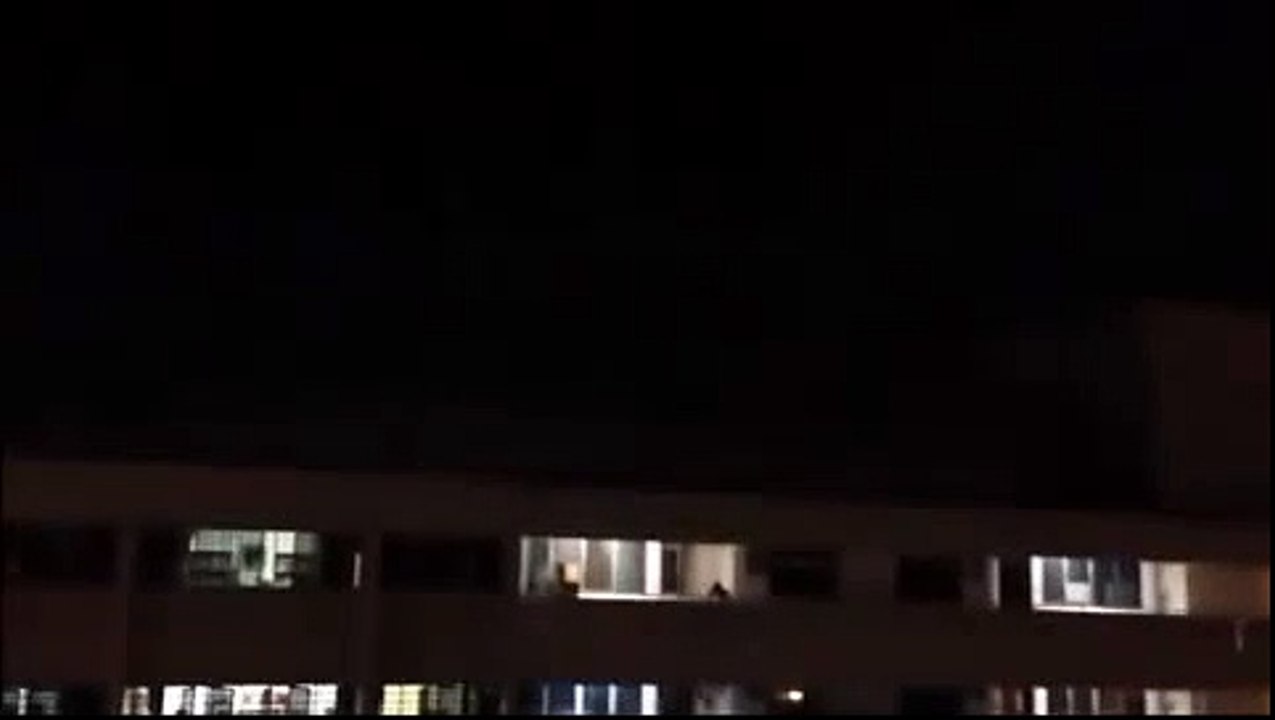 triangular UFO OVNI triangular sightings