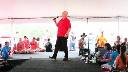 Chris Drummond sings 'I Want You I Need You I Love You' Elvis Week 2015