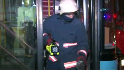 İstanbul’da yolcu otobüsüne molotoflu saldırı