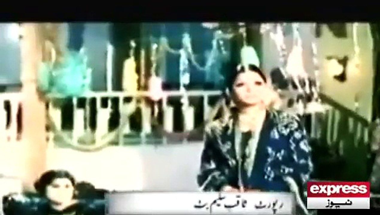 Babra Sharif necklace