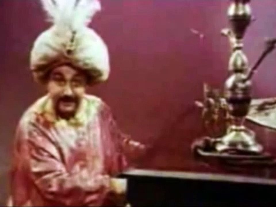 Jean Constantin - Les Pantoufles Live - Chansons françaises pour rire (années 50-60).avi