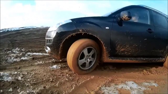 Offroad Citroen C-Crosser, Land Rover Freelander, Nissan X-Trail