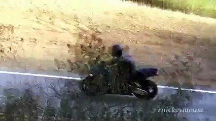 Motorcycle Crash Shifting Error, Rider Hits Guardrail - YouTube