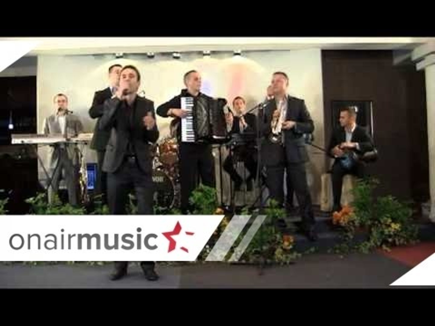 ⁣Дрим Тим & Дејан Чуле   Роден сум за песна