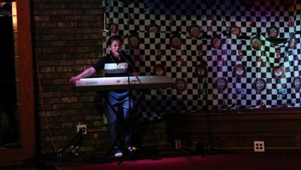 Rockin Raffi sings 'Long Tall Sally' Elvis Week 2015