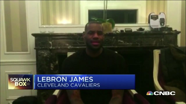 LeBron James Asks Warren Buffett for Investment Tips | CNBC