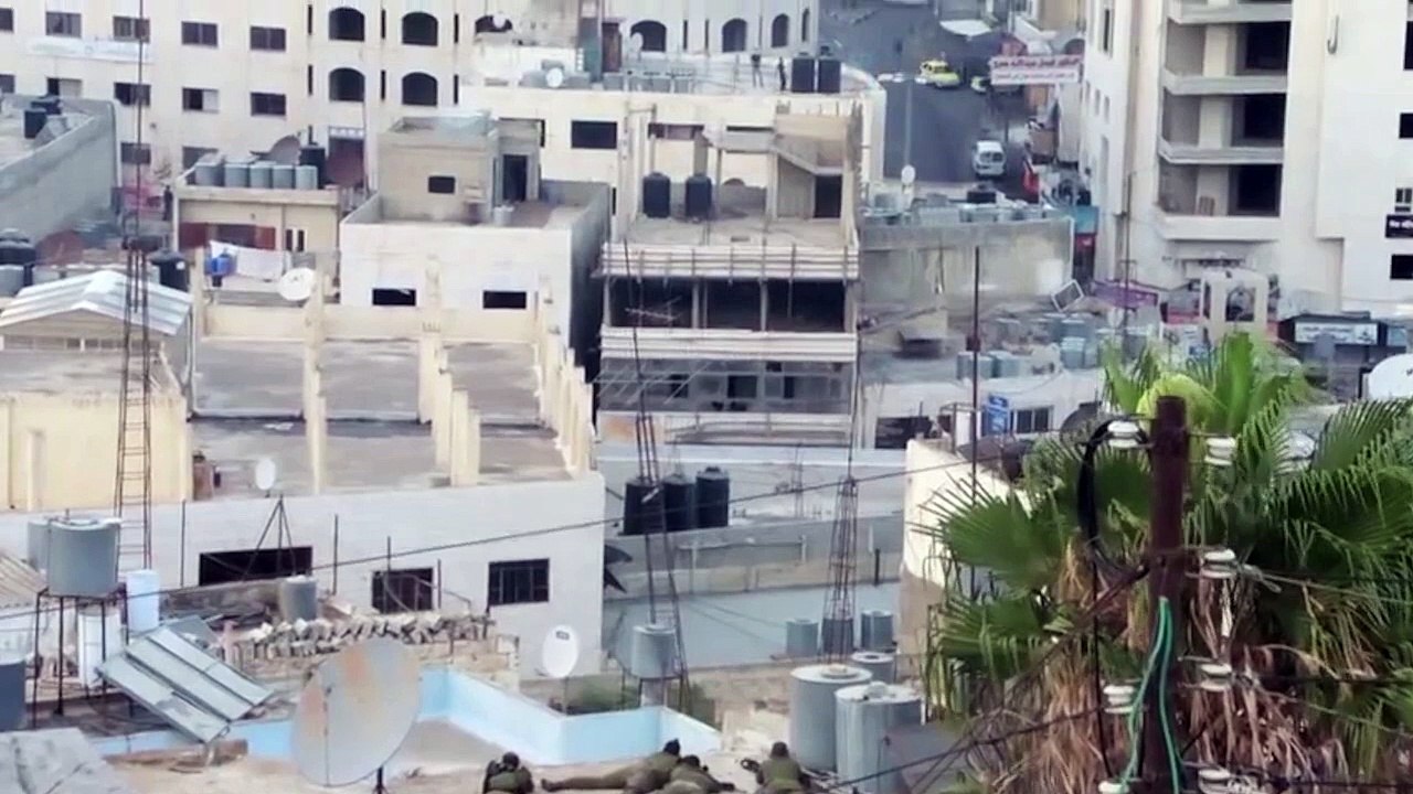 courageux soldats israéliens...