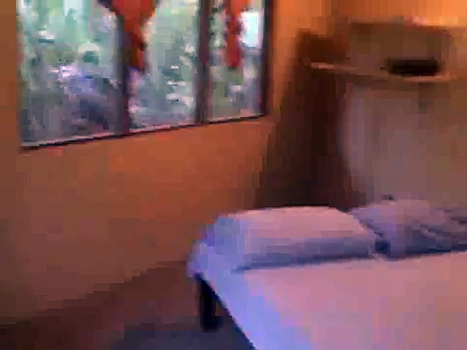 Costa Rica Day 2, part 4 - Playa Guiones Hotel(ipad)