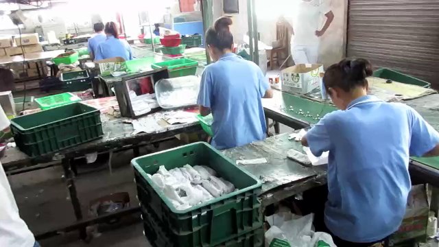 Importar de China, Agente de Compras: Soportes Percheros / Production 5