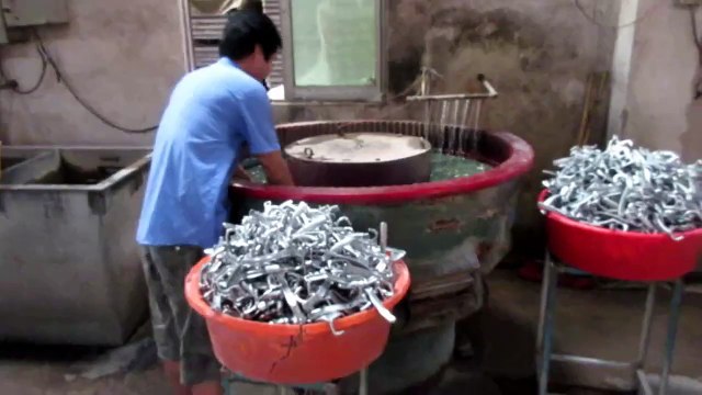 Importar de China, Agente de Compras: Soportes Percheros / Production 3