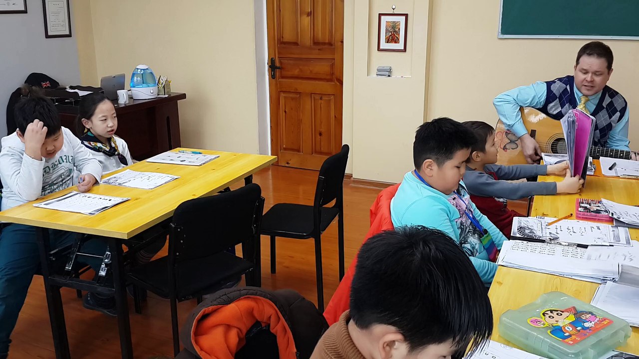 2015_02_14 Phonics 2 singing "Where is the Sea?"