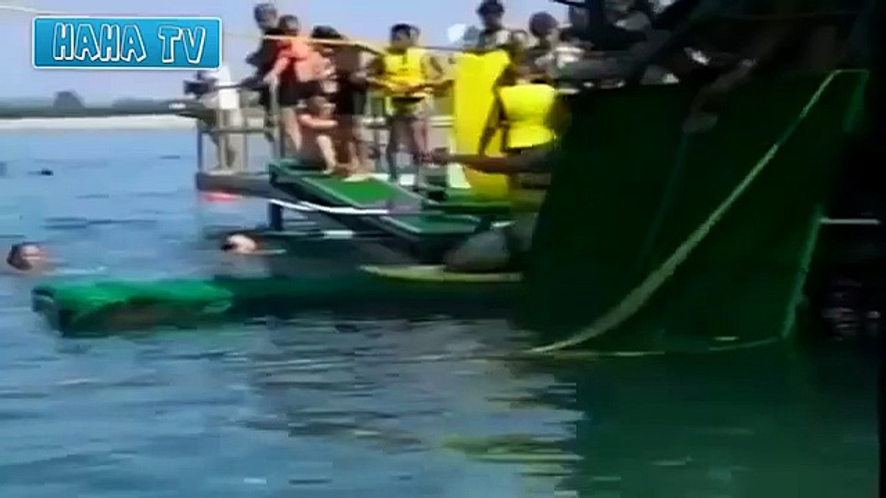 Epic Fail Compilation 2015 - Funny Fail Videos