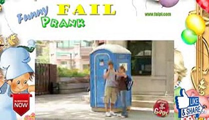 Funny Toilet Doesn't Want to Be Pooped On A8z9FM4Dfms
