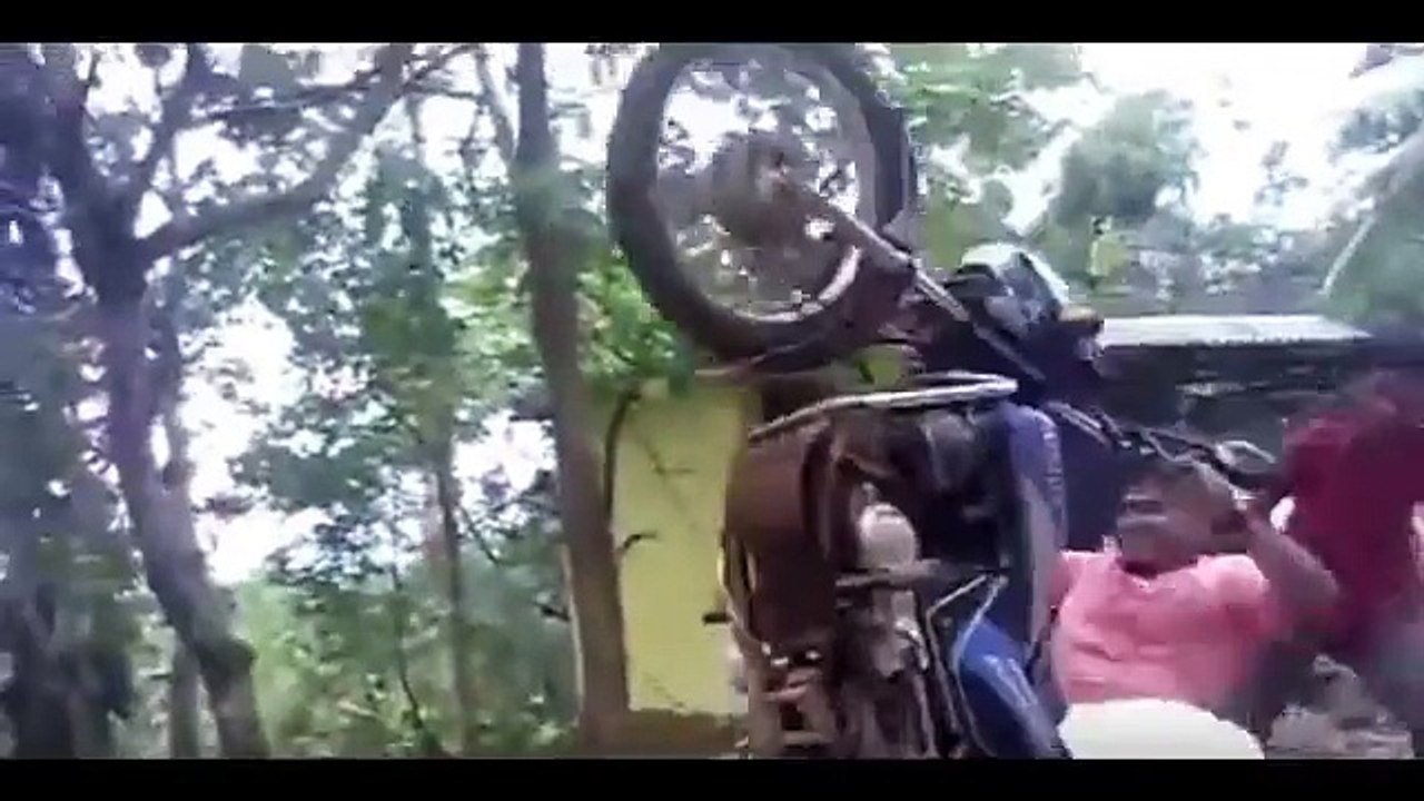 Motorcycle prank_Funny latest 2015 [HD]