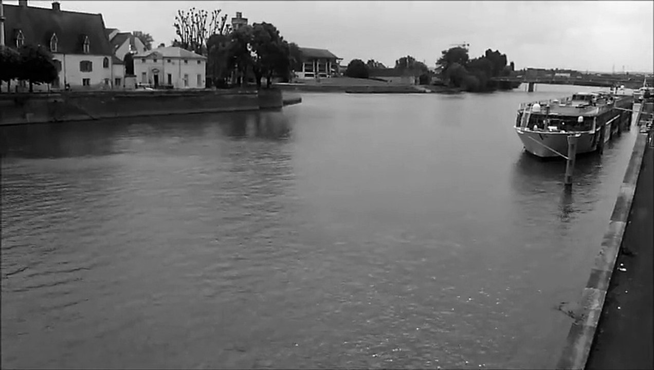 Autoportrait en 1 minute : autoportrait 2