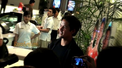 Jennifer dan Irfan Bachdim Bagi Tugas Soal Menggurus Anak