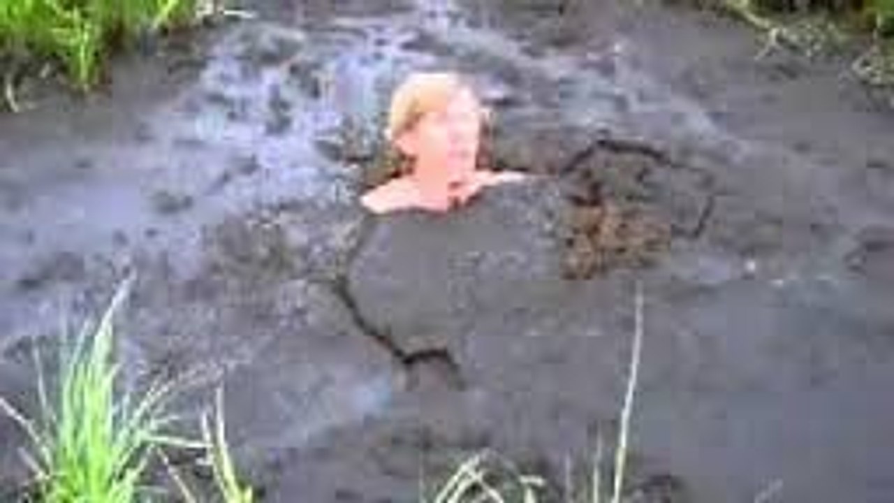 O!   Man-accidentally-drowns-in-Quicksand-