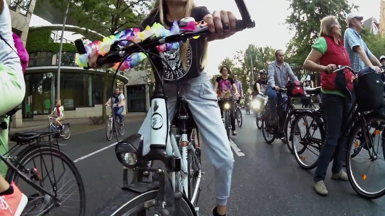 Velocity Night mit dem Hochrad