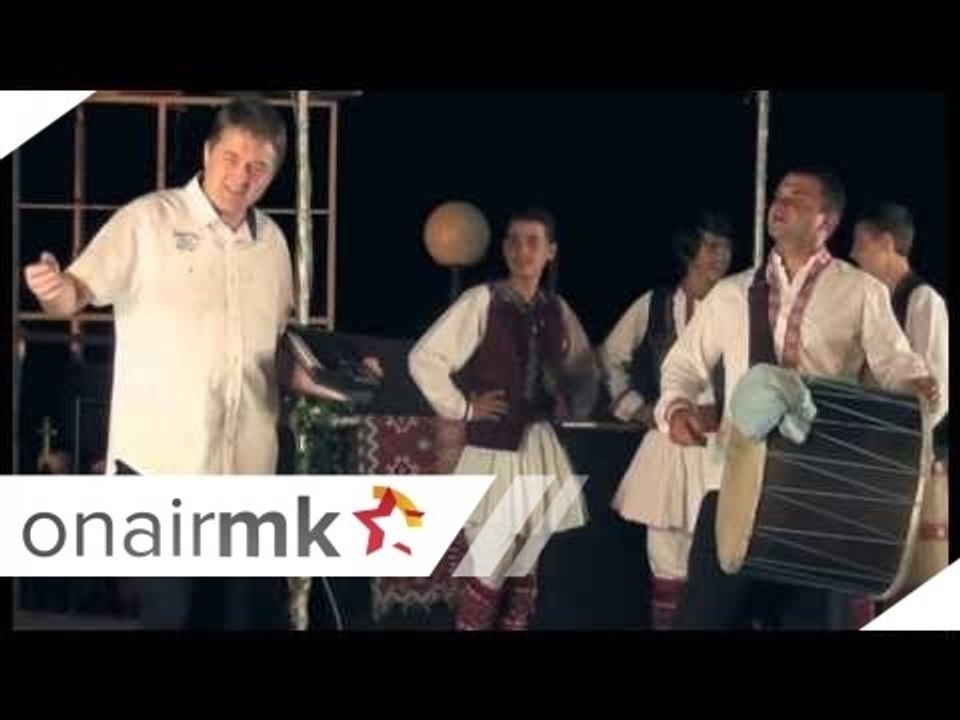 Bobi Ande-Sto ti se cinese koga se mazese -  Etno Fest  Tri krusi 2012