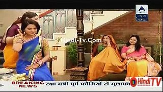 Mere Angne Mein 25th August 2015 Rishta Ka Tana Baana Hindi-Tv.Com