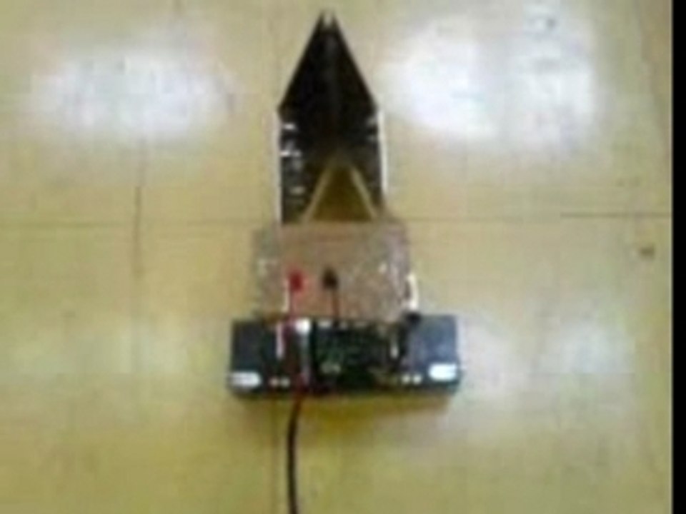 Robot 3 metres