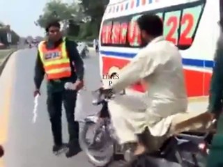 مولوی کا انتقام ویڈیو میں دیکھیں