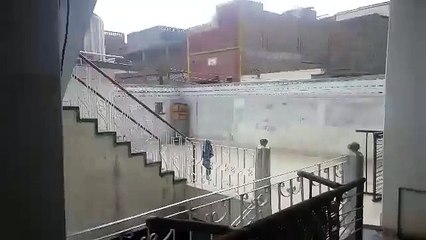 Barish In Tando Adam 1