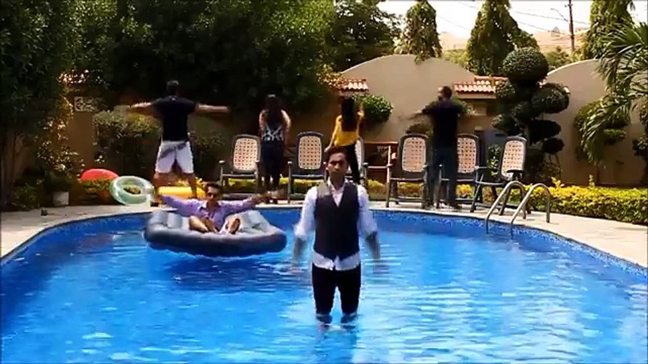 FUNNY VIDEO 01