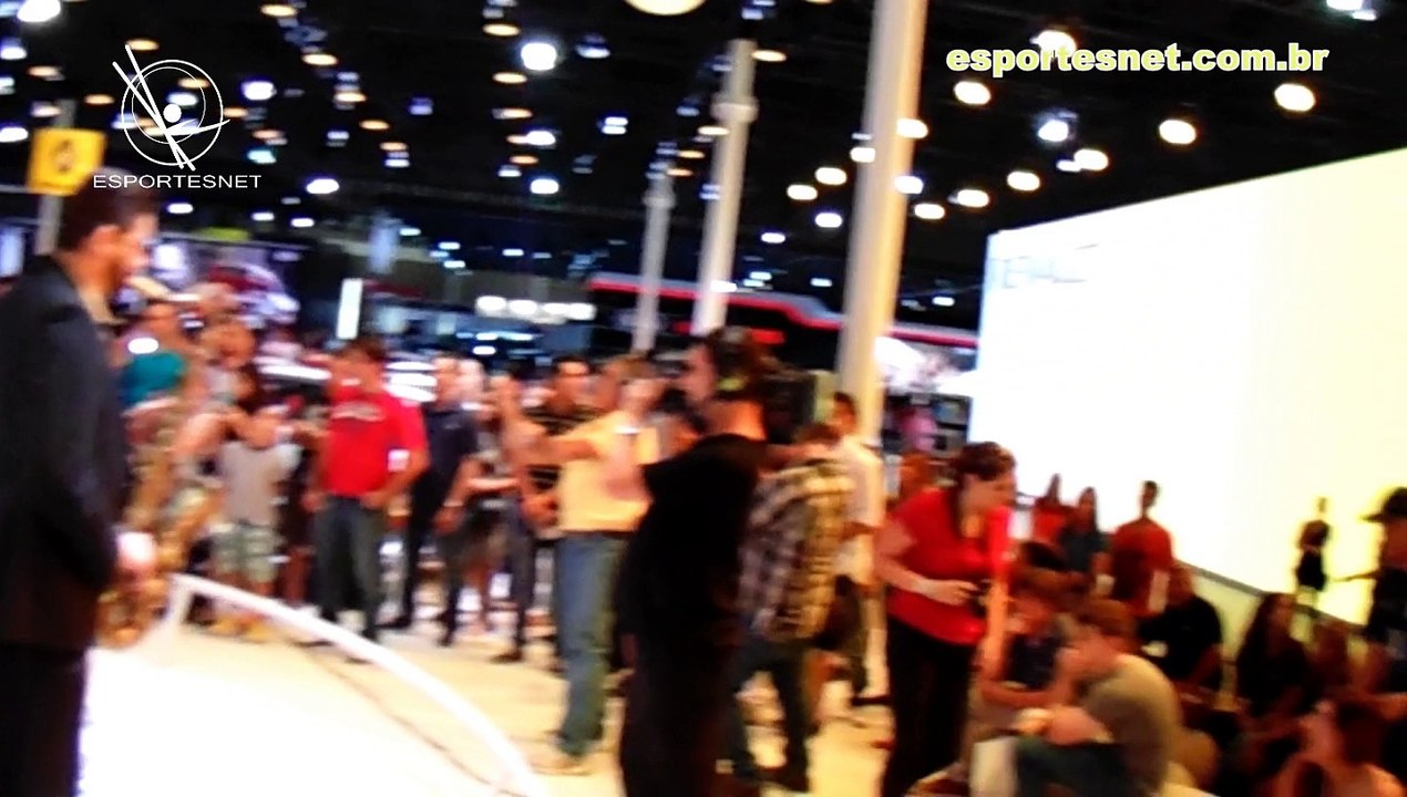 ESPORTESNET - Salão do Automóvel - Show no espaço Renault