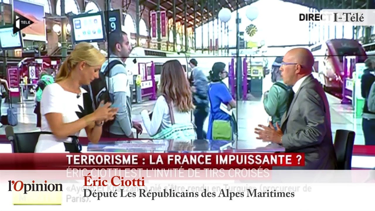 TextO’ : François Hollande : "Cette agression est une nouvelle preuve que nous devons nous préparer à d'autres assauts et donc nous protéger."