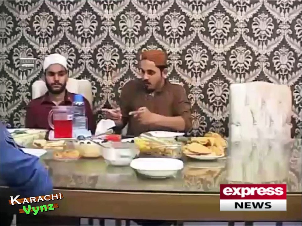 Some Rules Of Last IFTAARI By Karachi Vynz on Express News