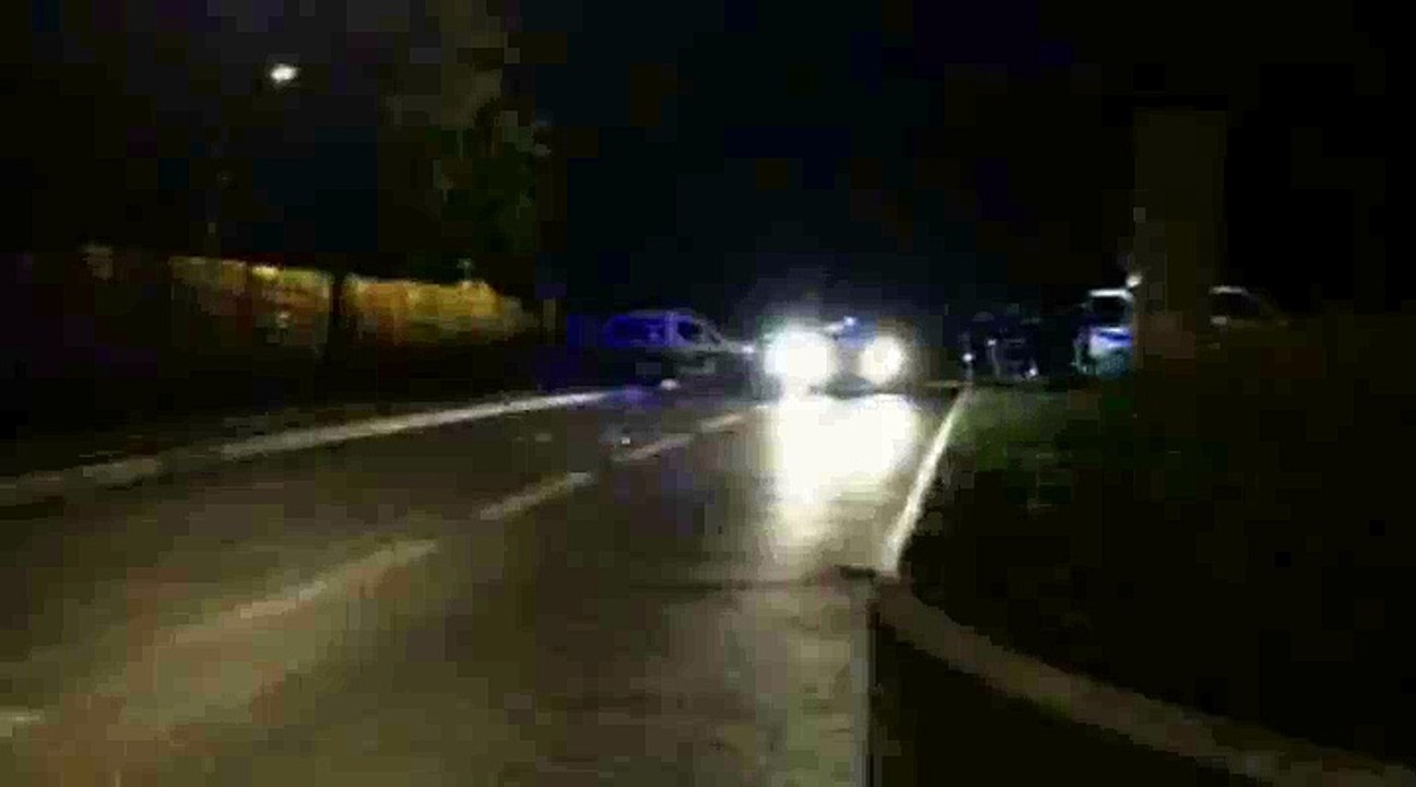 Fusillade à Roye : arrivée de Bernard Cazeneuve au CHU d'Amiens