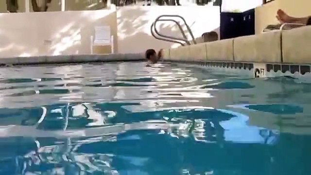 Невероятный талант 2-летнего мальчика (Incredible talent 2-year-old boy)